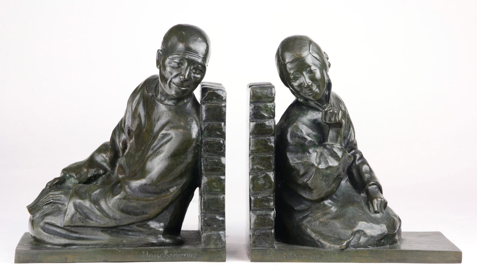Gaston Hauchecorne (1880-1945) patinated bronze: Gaston Hauchecorne (1880-1945) patinated bronze bookends, each impressed on base, 8"h x 7"w x 4.5"d
