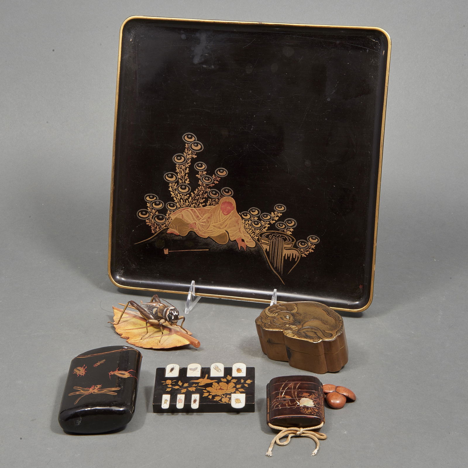 (lot of 6) Japanese lacquered items (1 of 3)