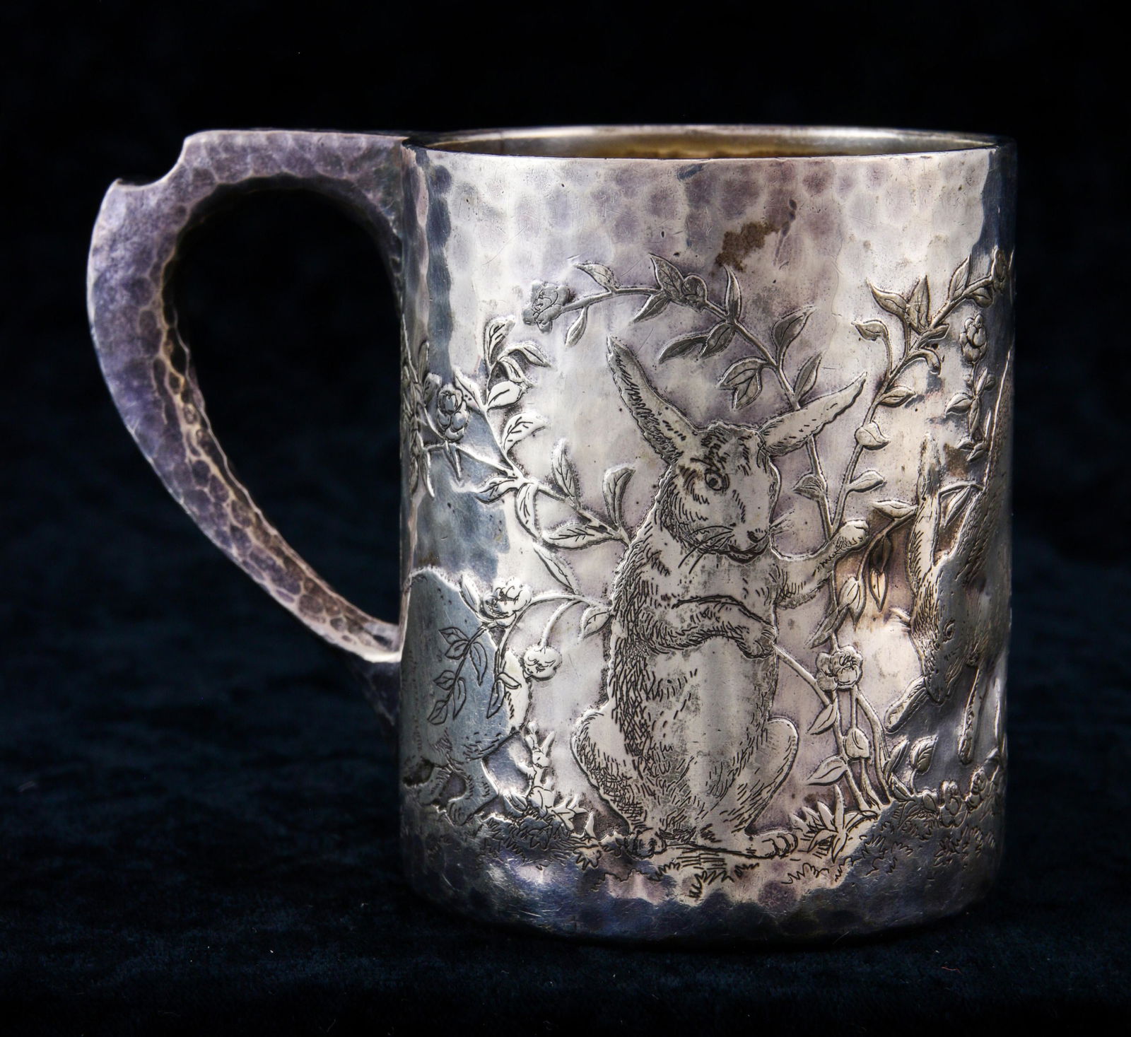A Tiffany sterling child's cup (1 of 3)
