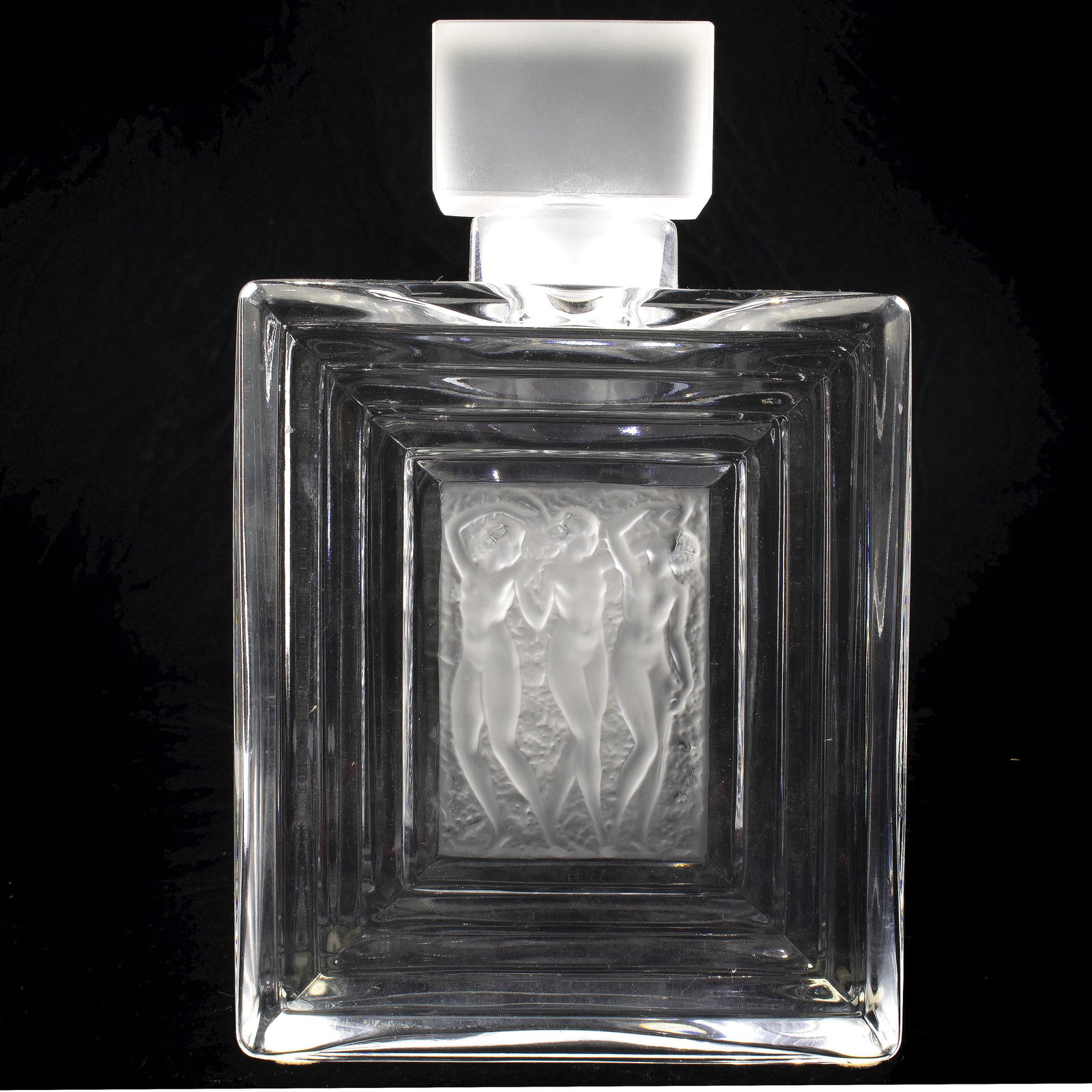 A Lalique "Duncan" perfume bottle (1 of 2)