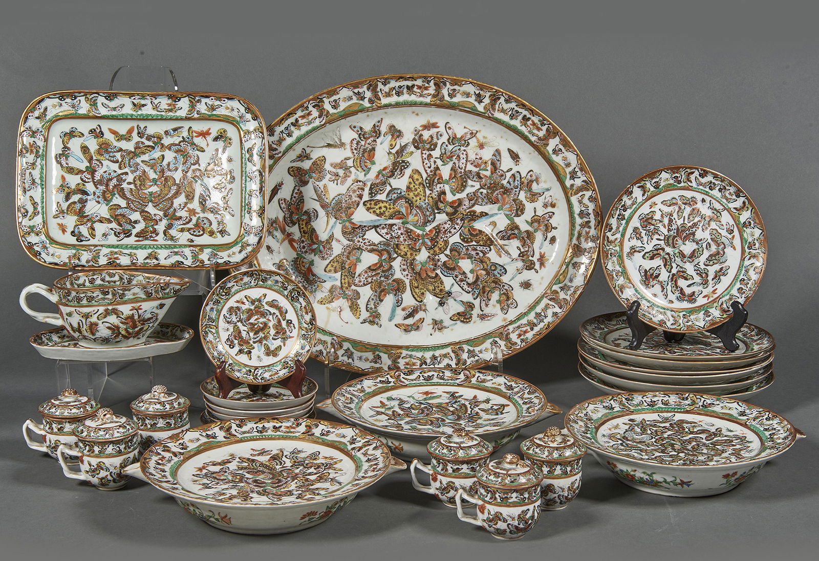 (lot of 26) Chinese export famille rose butterfly (1 of 3)