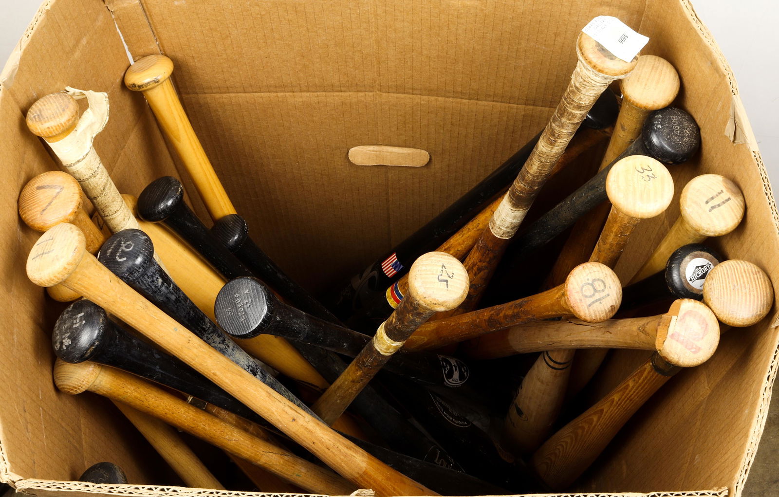 (lot of approx. 27)  A large group of mainly game used (1 of 1)