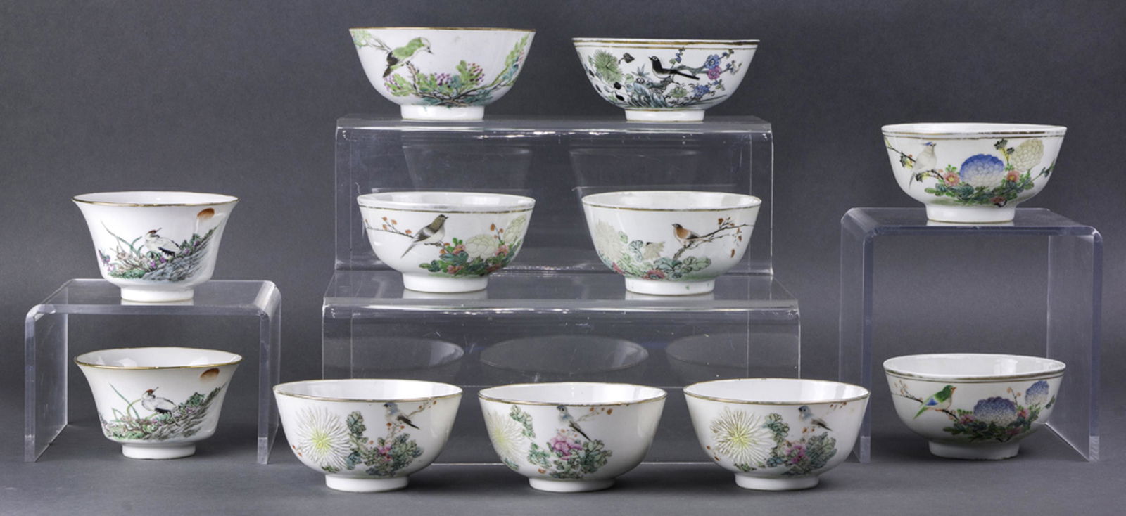 (lot of 11) Chinese famille rose bowls (1 of 9)