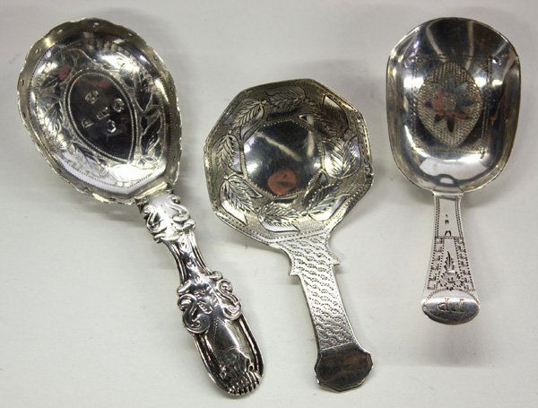 Georgian Birmingham sterling silver caddy spoons: (lot of 3) Collection of Georgian Birmingham sterling silver caddy spoons, one by Joseph Taylor dating to 1808, with star pattern decoration to bowl; one by John Beltridge dating to 1820, with incised