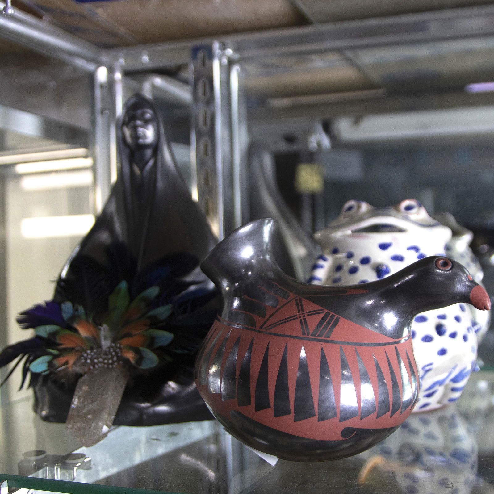 (4) Southwest pots: Earen Camacho bird olla; Scott Ney (1 of 1)