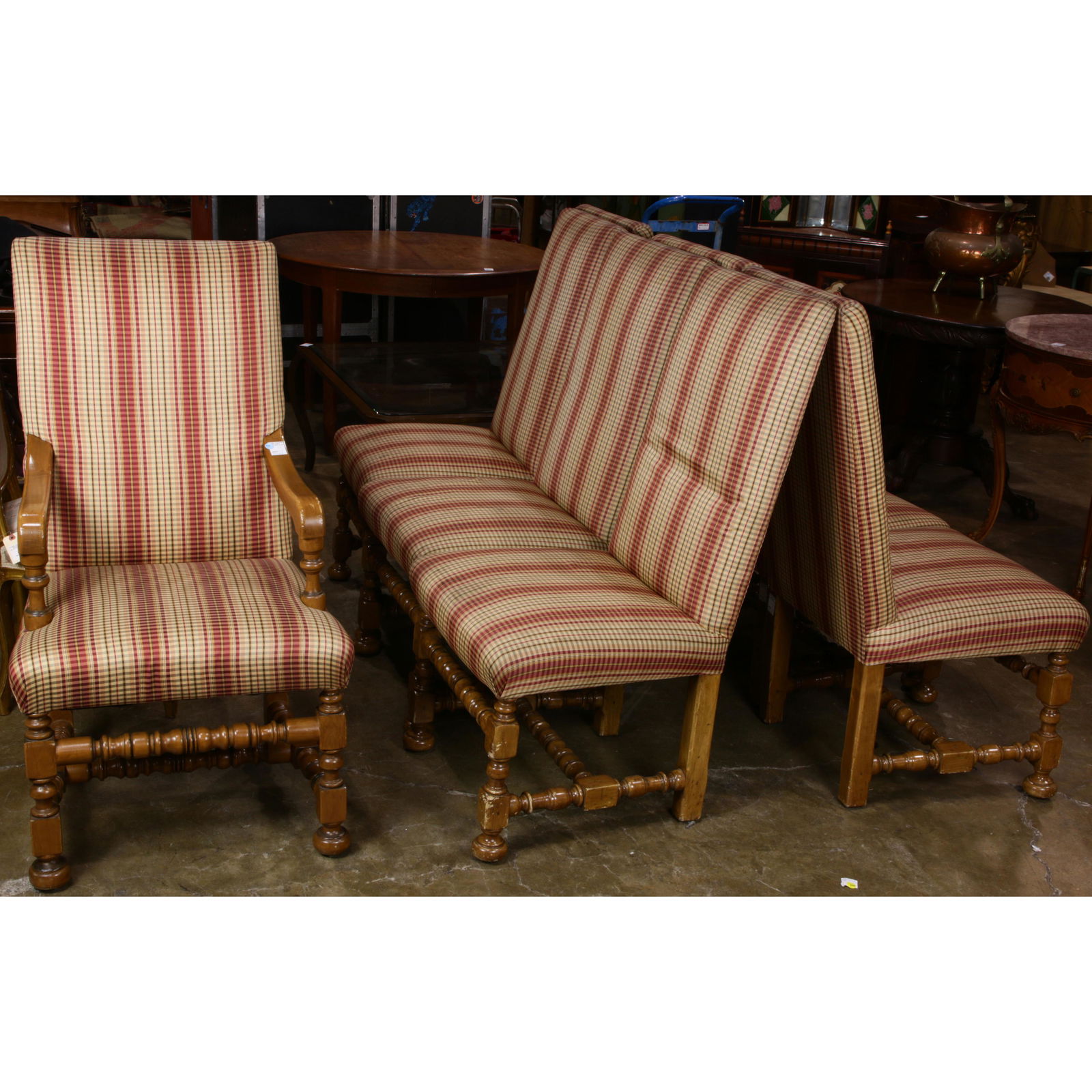 (lot of 7) Provincial Baroque style dining chairs (1 of 2)