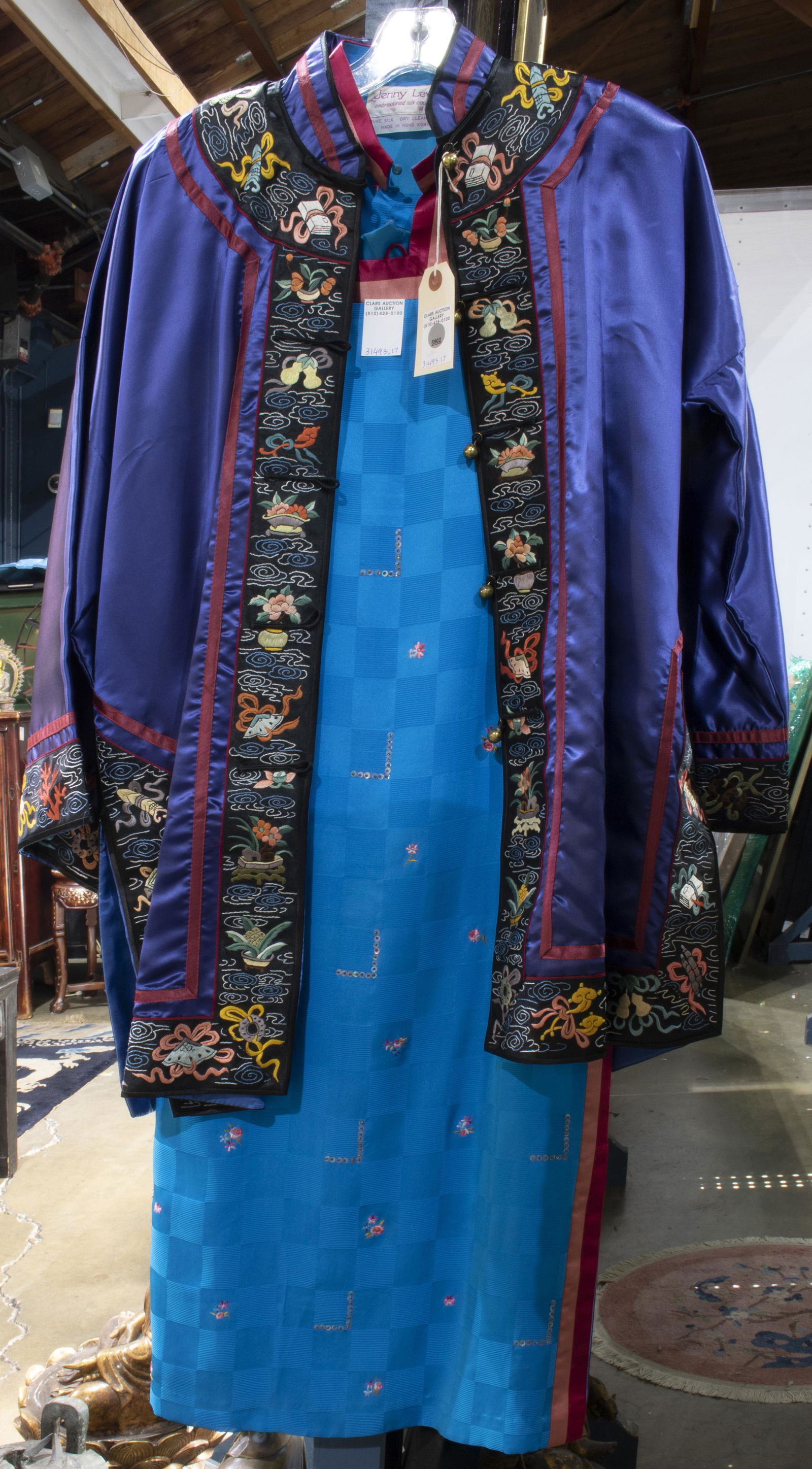 (lot of 2) Chinese silk lady's outfits (1 of 1)