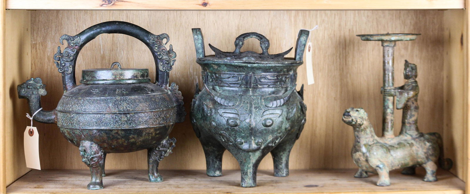 (lot of 3) Chinese archaistic bronze vessels (1 of 1)