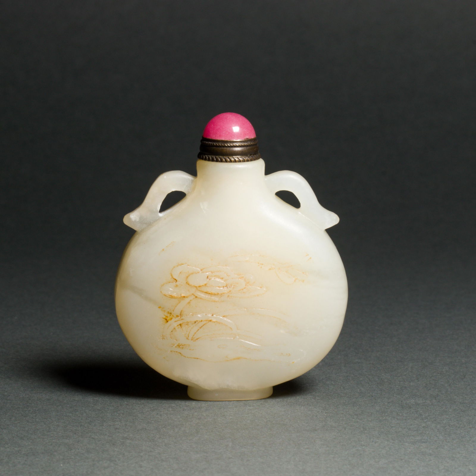 Chinese white jade snuff bottle (1 of 2)