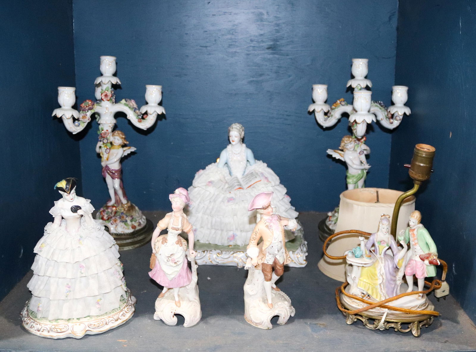 (lot of 7) Continental porcelain group, including (2) (1 of 1)