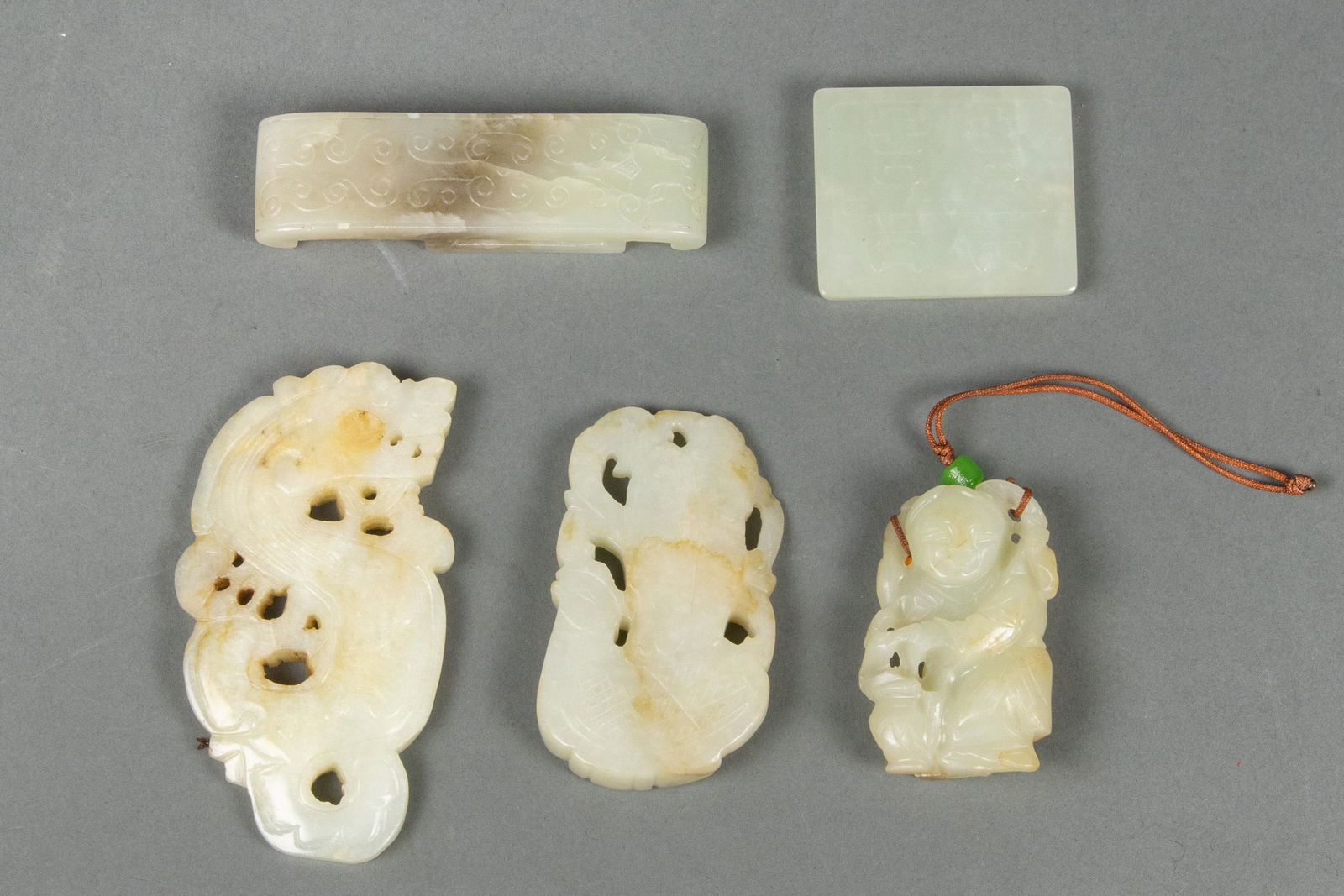 (lot of 5) Chinese jade carvings (1 of 2)