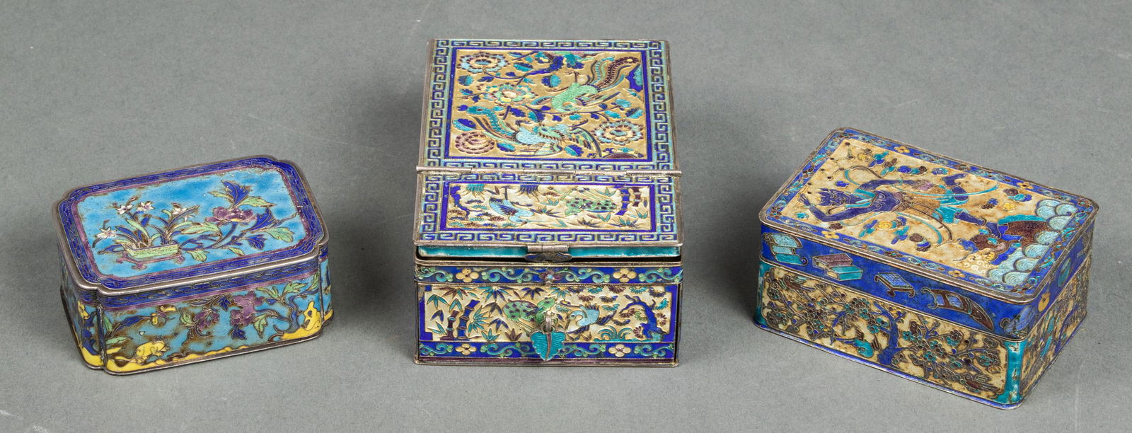 (lot of 3) Chinese enameled silver cosmetic boxes (1 of 4)