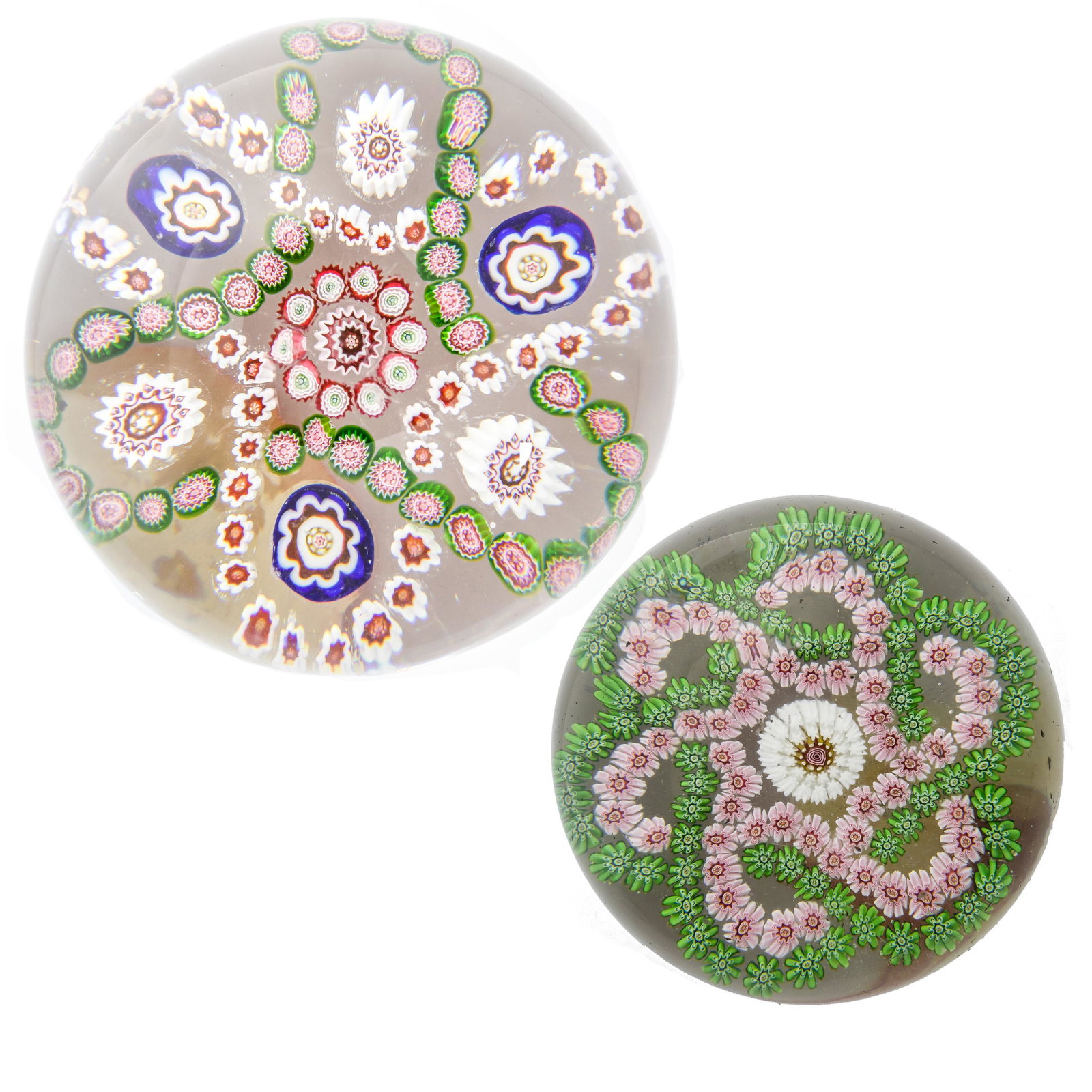A (lot of 2) Baccarat garland paperweights (1 of 5)