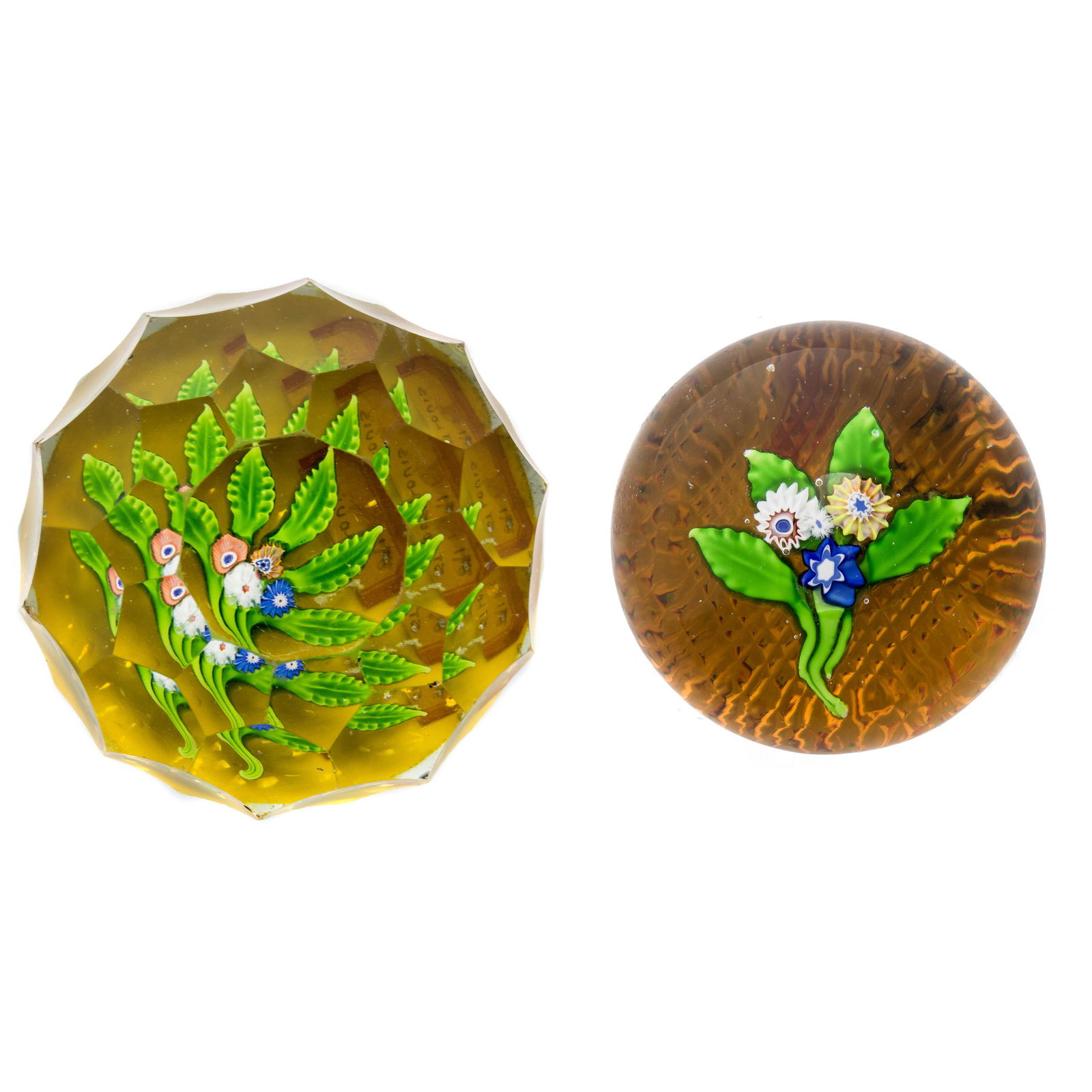 A (lot of 2) St Louis floral bouquet paperweights (1 of 5)