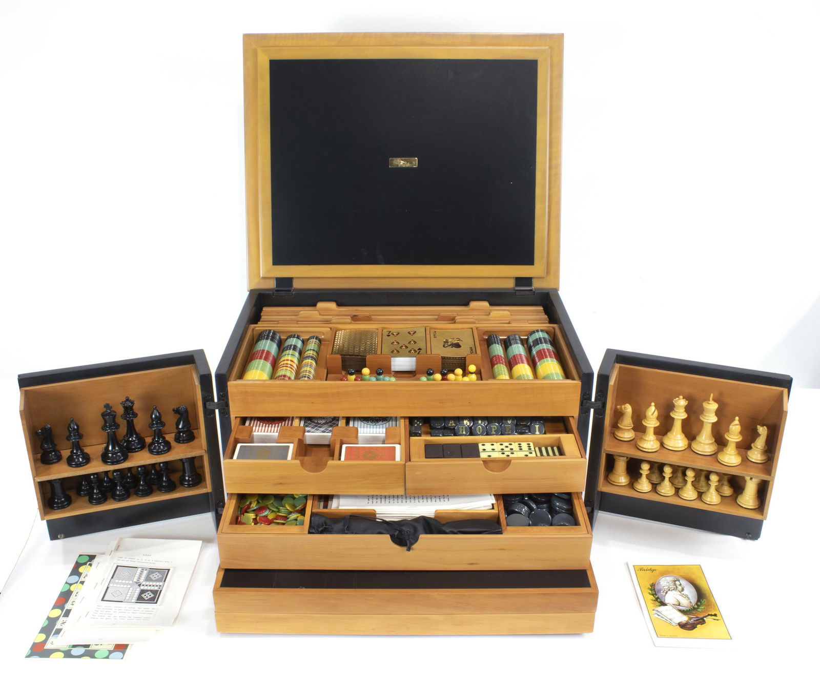 Pierluigi Ghianda for Pomellato games box (1 of 4)