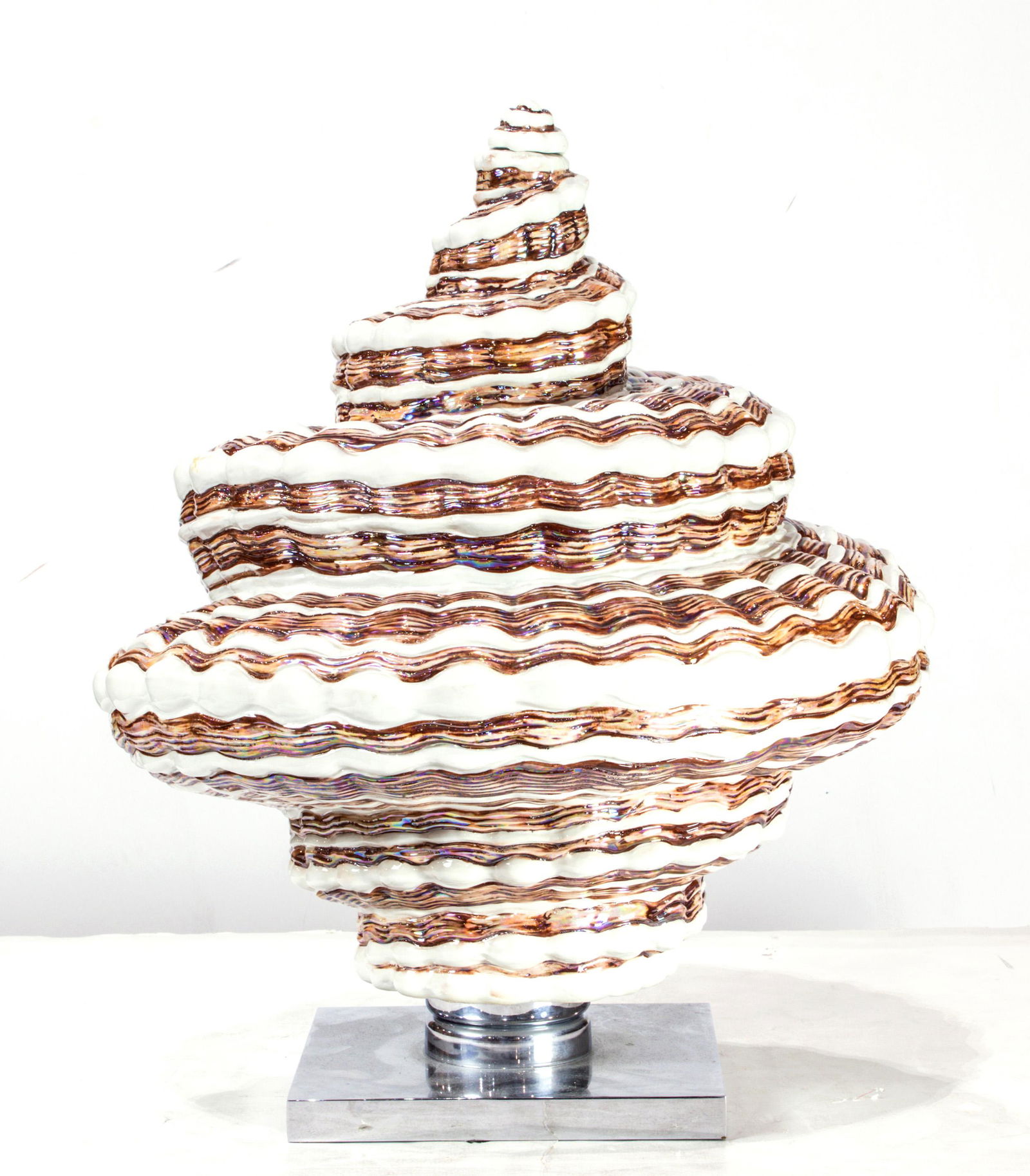 Modernist, shell sculpture (1 of 2)