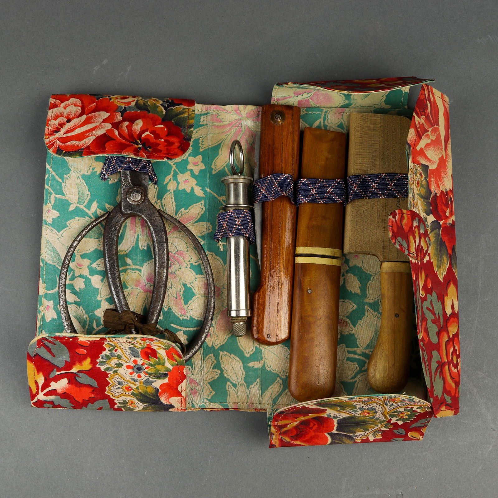 Japanese bonsai tool set (1 of 1)
