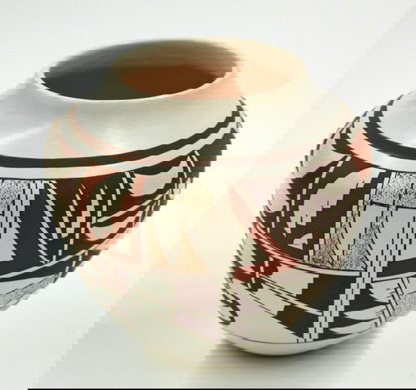 Hopi pottery vase Joy Navasie: Hopi polychrome pottery vase by Joy Navasie (Frog Woman), marked on bottom with a frog, 6''h x 6''w