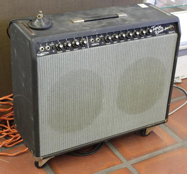Fender twin reverb amplifier: Fender electric Twin Reverb guitar amplifier, 2.3 amps, 117 volts, with vibratto and reverb pedal