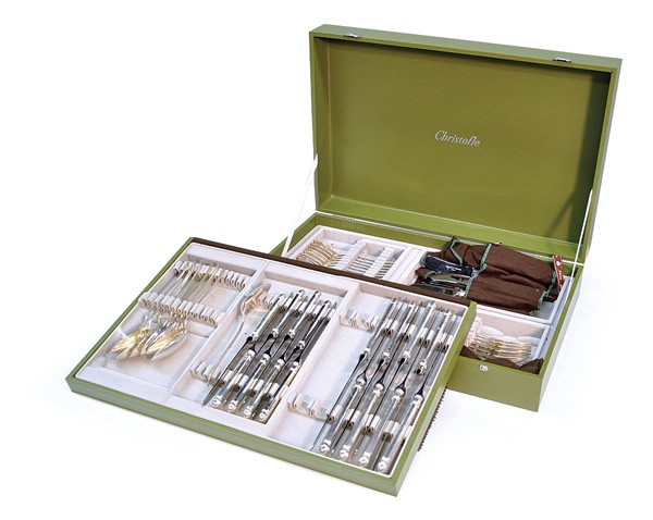 Christofle sterling silver flatware: Christofle sterling silver flatware service for eight in the ''Oceana'' pattern having eight pieces per place setting comprising dinner knives, dessert knives, dinner forks, dessert forks, place spoon