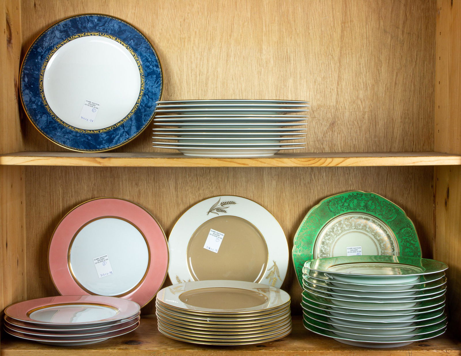 (lot of 40) Four sets of porcelain dinner plates (1 of 1)