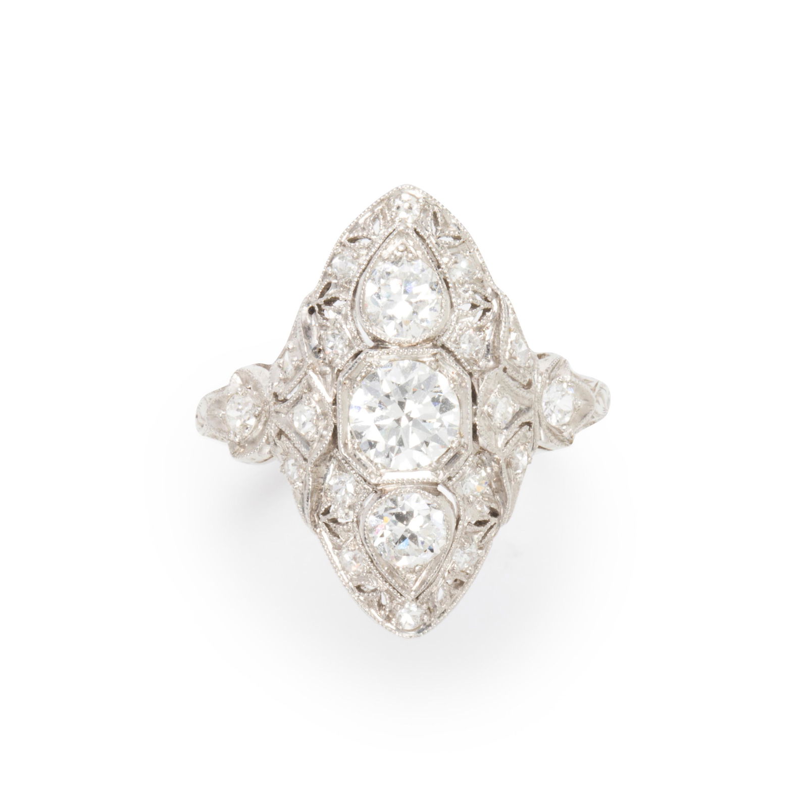 An Art Deco diamond and platinum ring (1 of 2)