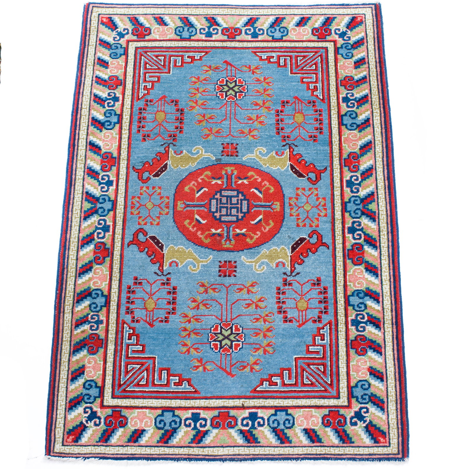 A Chinese Khotan carpet (1 of 4)