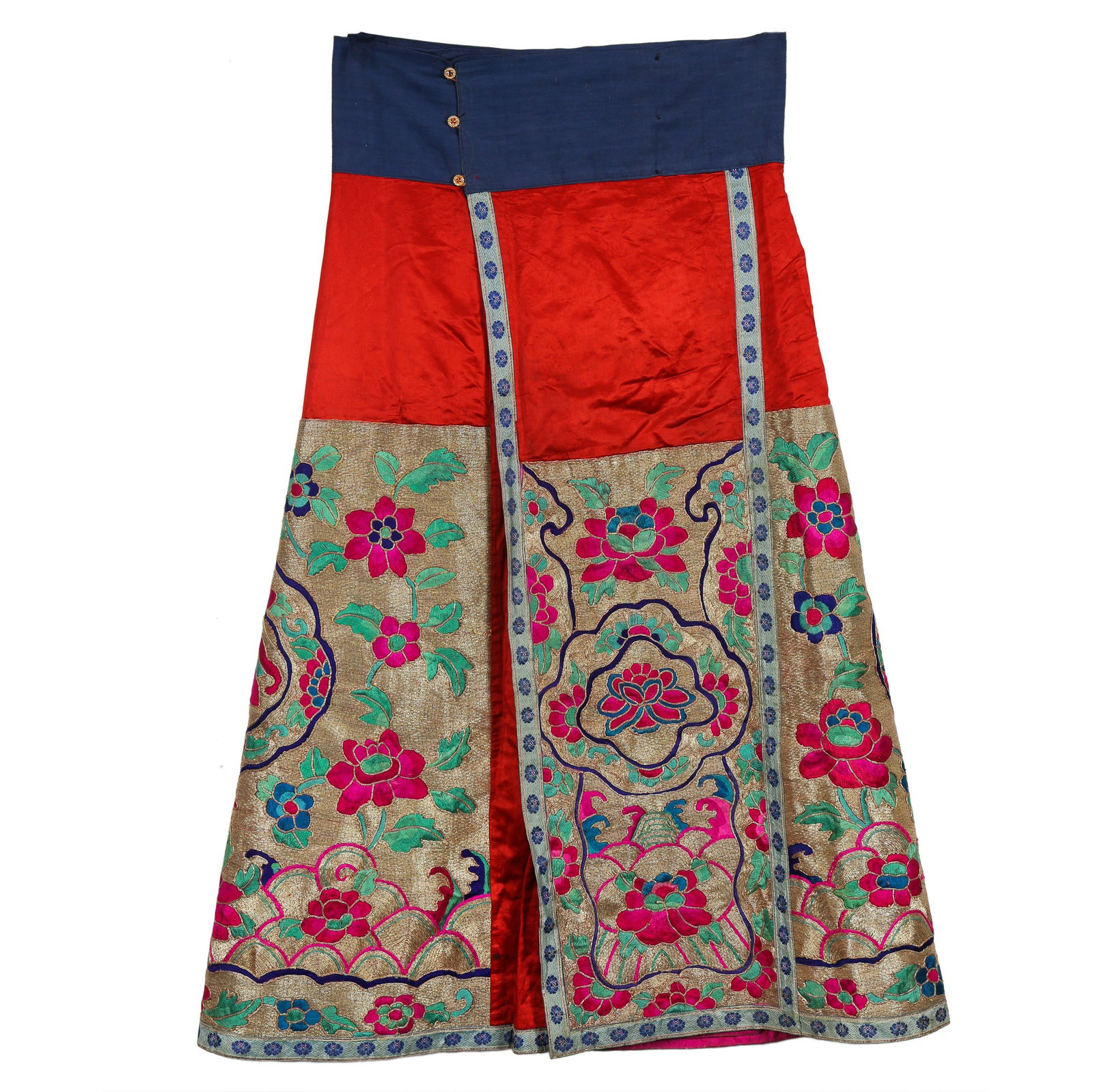 Chinese lady's two-piece silk outfit (1 of 4)