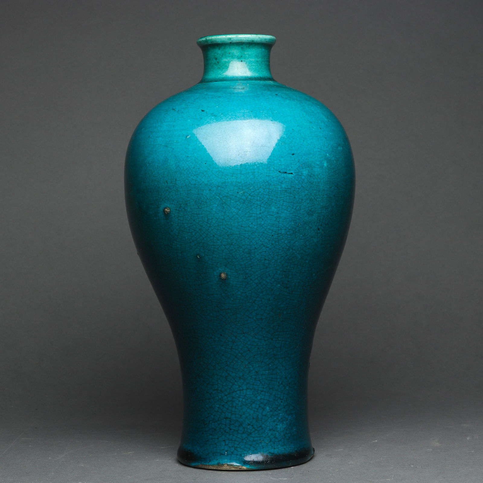 Chinese turquoise crackle glazed vase (1 of 3)