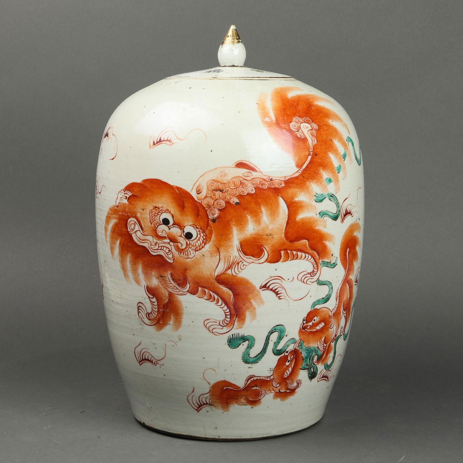 Chinese iron red decorated lidded jar (1 of 1)