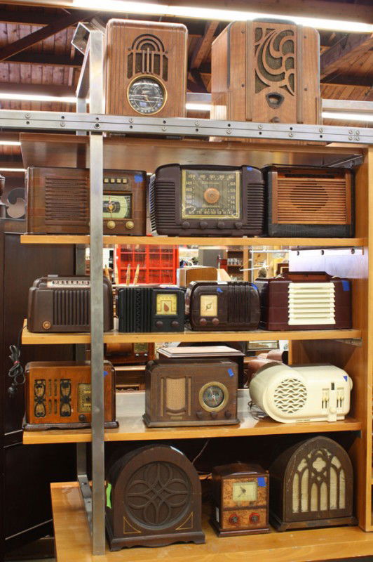 Vintage tube radios: (lot of 15) Group of vintage tabletop and tombstone tube radios, including a Stewart Warner, Zenith, Overseas, Philco, Detrola, Croydon, and two Cathedral reproducers, including Peerless and a Bosch,