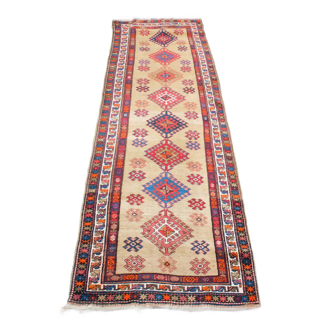 A Caucasian runner (1 of 4)