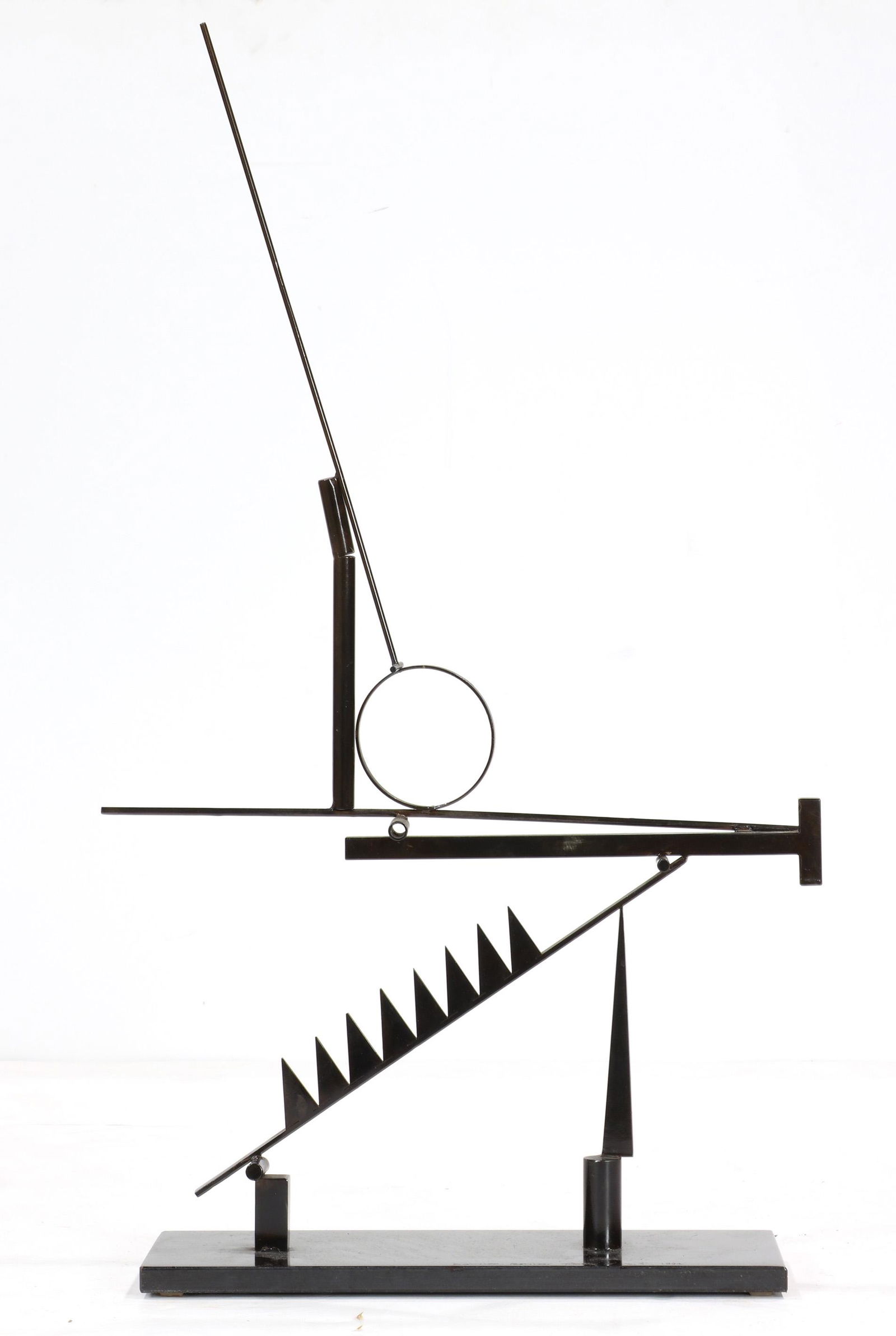 Sculpture, Fletcher Benton (1 of 3)