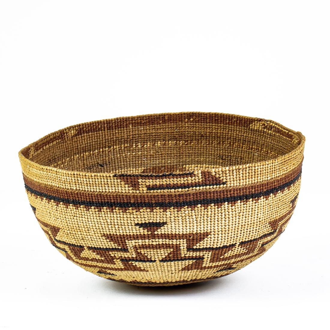 A Hupa or Kurak hat basket (1 of 2)