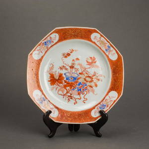 Chinese export iron-red octagonal dish