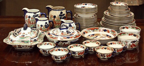 Buffalo Pottery table service: (lot of 52) Buffalo Pottery semi-vitreous table service, executed in the ''Gaudy Willow'' pattern, each having an Asian decorated central panel, consisting of four dinners 10.25'', four lunch 9.25'',