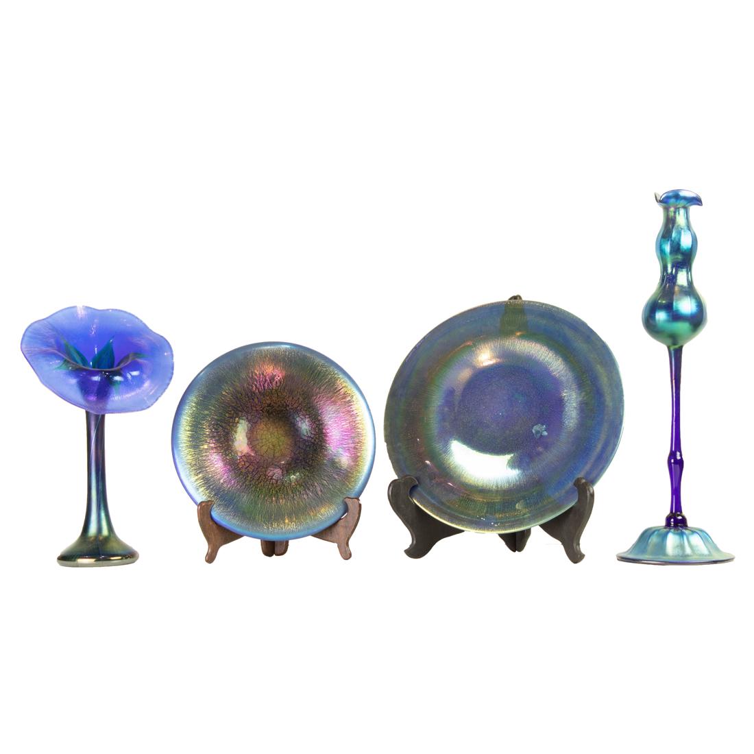 (Lot of 4) Lundberg Studios blue iridescent glass table articles (1 of 11)