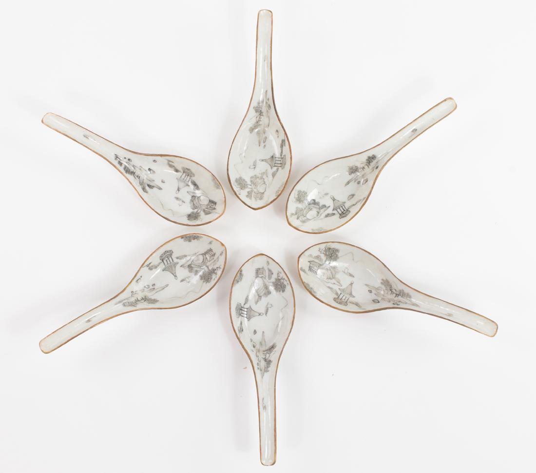 (lot oF 6) Chinese grisaille decorated spoons (1 of 2)