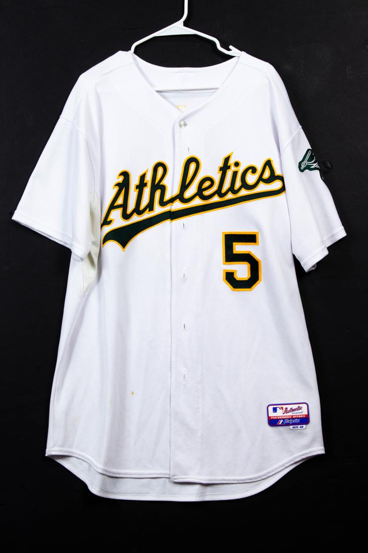 (lot of 7) Signed baseball jerseys (1 of 7)