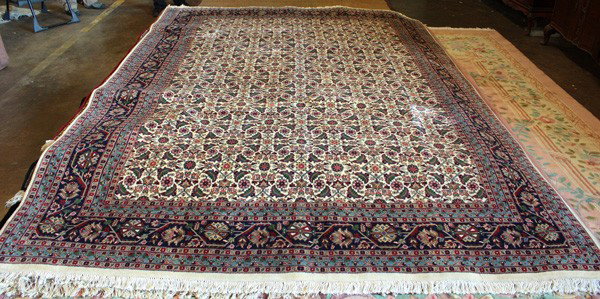 Persian Farahan Sarouk carpet: Persian Farahan Sarouk carpet, 12'3'' x 8'10''