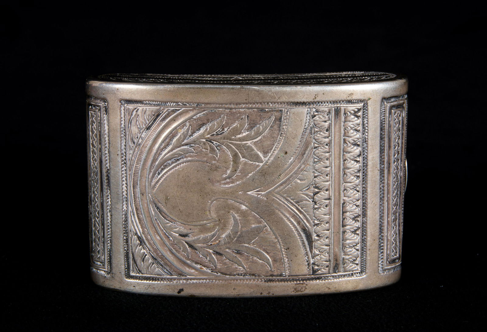 European silver gilt kidney shaped box 3 (1 of 2)