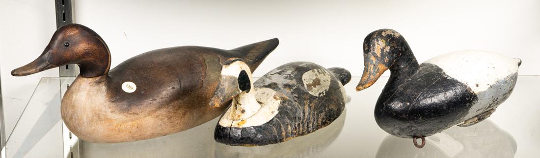 (Lot of 3) Duck decoys: the first, inscribed F (1 of 1)