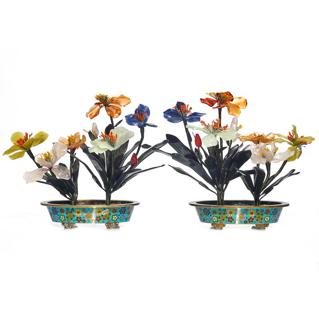 (lot of 2) Chinese hardstone flower models (1 of 2)