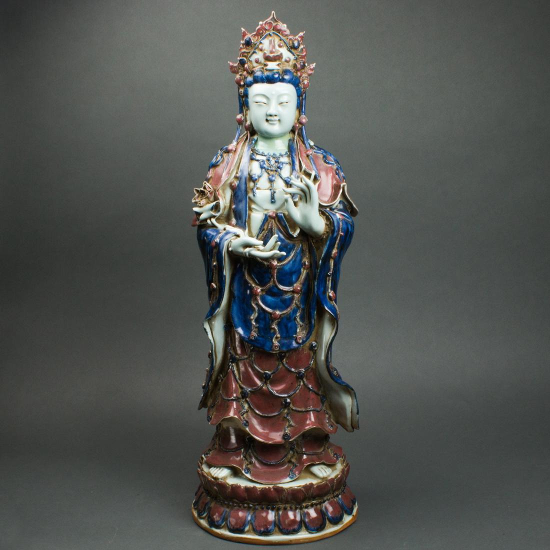 Large Chinese glazed figure of Guanyin (1 of 1)
