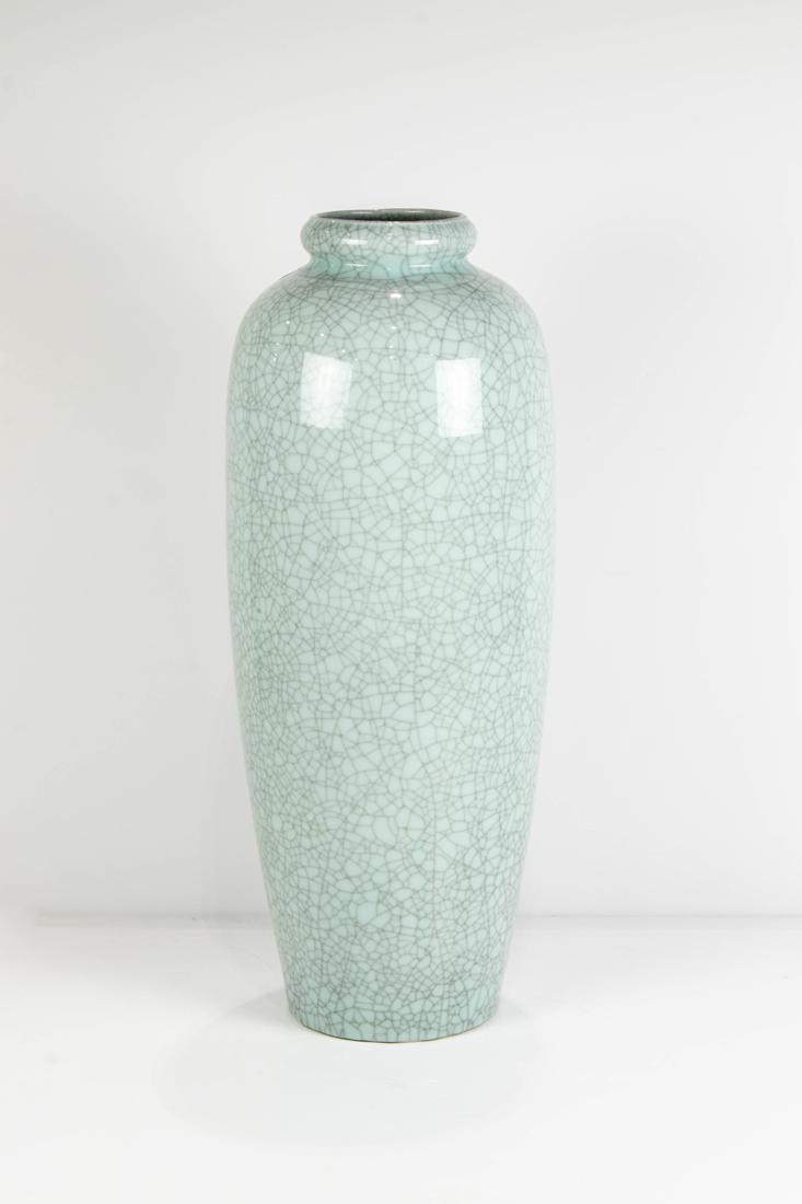 Large Chinese crackle glazed vase (1 of 1)