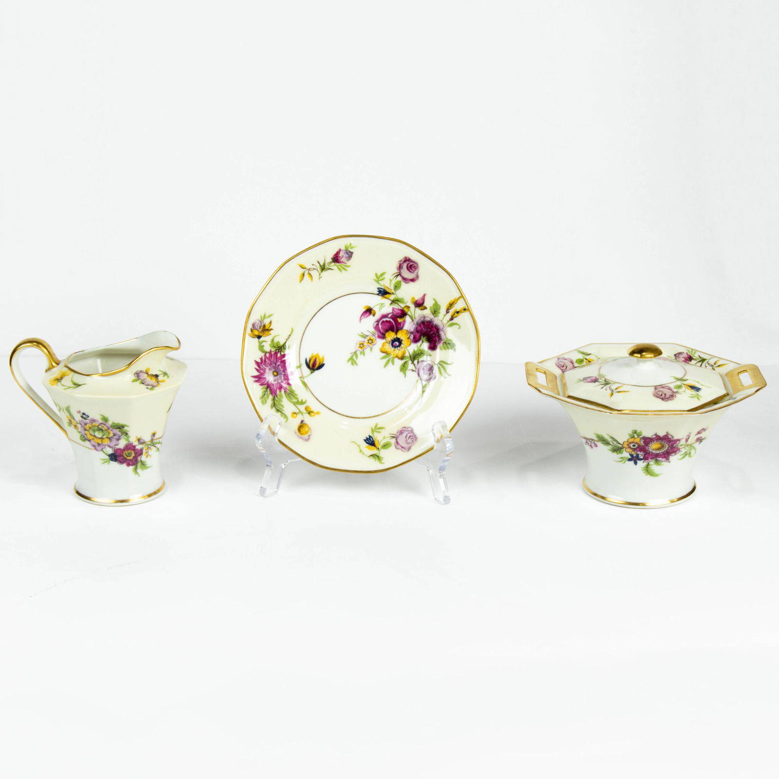 (Lot of 53) Theodore Haviland porcelain dinner service (1 of 3)