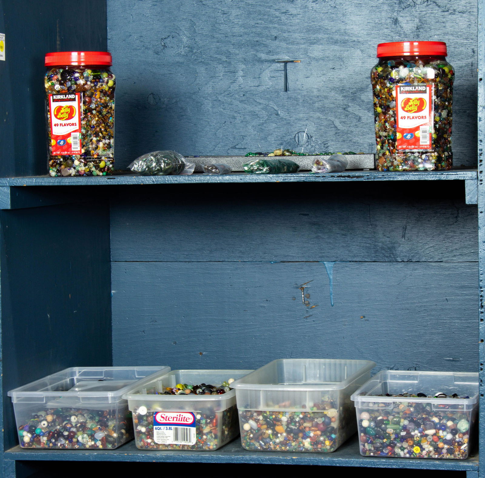 Two bins of associated table articles (1 of 1)