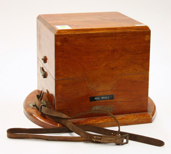 Victor Kulberg model 7638 chronometer: Victor Kullberg model 7638 chronometer, circa 1900, maker to the Admiralty, the Indian and Italian Governments, 105 Liverpool Road, London, an unusual boxed example with Kulbergs flat rimmed continuou