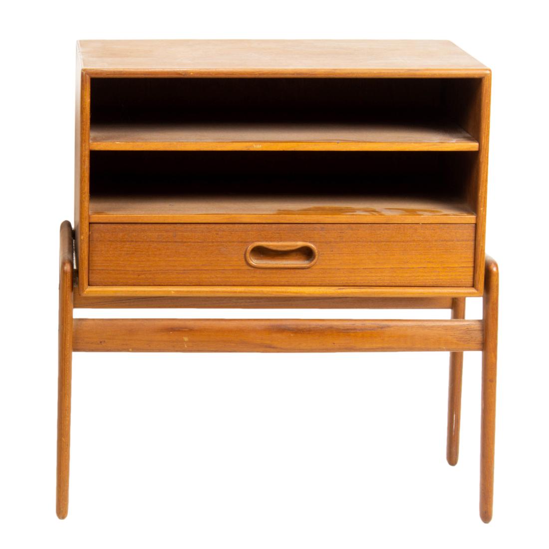 An Arne Vodder for Vamo Sonderborg teak nightstand: An Arne Vodder for Vamo Sonderborg teak nightstand, 20"h x 19"w x 12"d. Provenance: Property of a Hillsborough, CA estate.