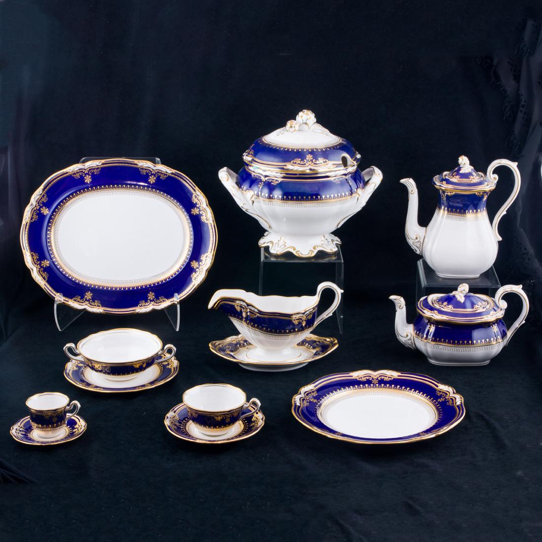 Spode 'lancaster Cobalt' Porcelain Dinner Service Spode 'lancaster Cobalt' Porcelain Dinner Service